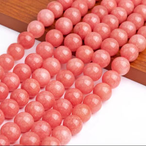 Cuentas sueltas redondas de cuarzo rosa coral de calidad para la fabricación de joyas, pulseras, collares y manualidades. - Product Image 1