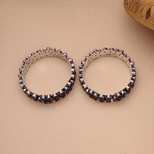 Brazalete de Latón con Engaste de Gema Roja en Plata Oxidada Vintage, Chapado en Plata Antigua, Joyería para Mujer, Regalo para Ella - Product Image 6