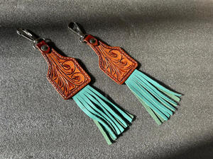 Vente en gros de porte-clés promotionnels personnalisés en cuir avec clip pour clés à la main avec pompon en cuir de vachette véritable personnalisé - Product Image 2