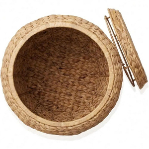Round Natural Hand <b>Woven</b> Water Hyacinth Organizer with Lid for Laundry, Blankets, Plants - Product Image 3