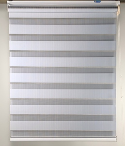 Stores enrouleurs motorisés en métal personnalisés pour salon, stores électriques à télécommande, Nouvel An - Product Image 5