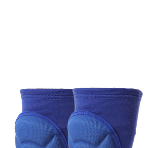 Genouillères MMA épaisses et respirantes personnalisées avec fermeture auto-agrippante pour la protection professionnelle du basketball, fabriquées en polypropylène - Product Image 2