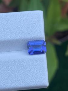 Tanzanita natural tallada en esmeralda, piedra preciosa suelta de alta calidad, tanzanita azul violeta para la elaboración de joyería fina. - Product Image 1