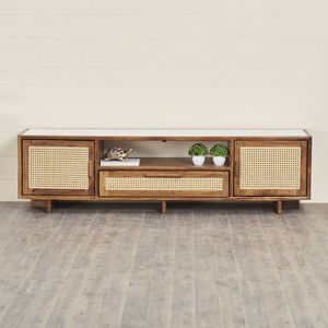 Mueble de TV Moderno de Madera Maciza con Puertas de Ratán Natural y Amplio Espacio de Almacenamiento para el Interior de la Sala de Estar - Product Image 1