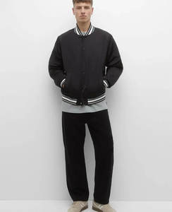 Bombe noire brodée de haute qualité avec logo personnalisé en gros pour couple, collège, baseball, veste respirante Varsity Letterman - Product Image 4