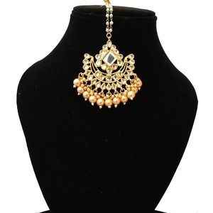 Indian Kundan Womens Floral Chain Maang Tikka Zinc Alloy Gold Plated with <b>Emerald</b> Stones Wholesale Bohemian Wedding - Product Image 3