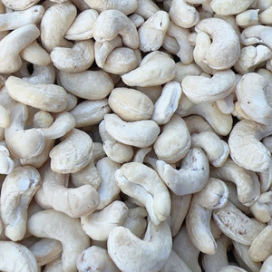 Offre Spéciale 2023 : Noix de cajou en vrac WW180, WW240, WW320, LP, WS – Prêtes à être expédiées - Product Image 1