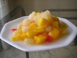 Vietnam Canned Mixed Tropical Fruit Cocktail Pineapple Mango Papaya in <b>Light</b> Syrup OEM Private Label Wholesale Food Supplier - Product Image 1
