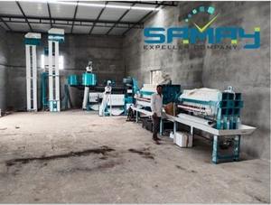 Prensa de tornillo industrial de 9 tornillos para aceite, 8 TPD, sistema automático de extracción en frío para múltiples semillas, molino comercial de servicio pesado - Product Image 5