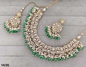 Ensemble collier et boucles d'oreilles PingBling Premium plaqué or vert menthe Kundan avec perles, bijoux de mariée indiens traditionnels - Product Image 3