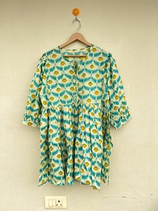 Robe midi en coton à imprimé floral bohème pour femmes, à col noué, manches bouffantes, coupe ample, robe décontractée d'été - Product Image 2