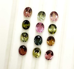 Turmalina natural multicolor de corte ovalado, gema facetada de 5*6 mm para la fabricación de joyas, certificada por IGI. - Product Image 1