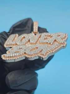 จี้ห้อยคอแบบฮิปฮอปสั่งทำพิเศษสำหรับแร็ปเปอร์ ประดับเพชร ตัวอักษรชื่อแบบกำหนดเอง เงินแท้ 925 จี้สองชั้น ตัวอักษรสองสี - Product Image 6