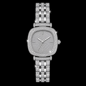Elegante Reloj de Mujer con Esfera Cuadrada Plateada y Cristales, Correa de Brazalete con Bisel de Cristal Pavé y Visualización Minimalista con Marcadores - Product Image 1