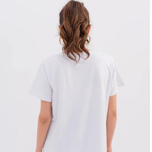 Camiseta de Moda para Mujer, Holgada, de Media Manga, Cómoda y Elegante, Informal, con Logotipo Estampado en Relieve, Talla Grande - Product Image 3