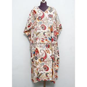Vestido Kaftan de Algodón Indio con Estampado Floral, Vestido Maxi 100% Algodón para Mamás, Vestido Largo para Todas las Estaciones: Verano, Invierno, Otoño, Primavera - Product Image 1