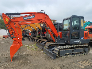Miniexcavadora Original Doosan DX60-9C de 6 Toneladas, Excavadora Hidráulica Pequeña sobre Orugas para Proyectos de Construcción con la Mejor Oferta de Descuento - Product Image 4