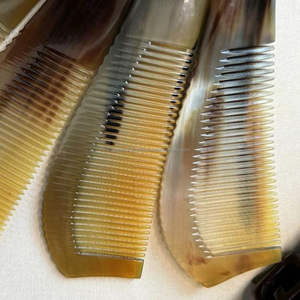 Peigne en corne naturelle artisanal pour coiffer les cheveux, fabriqué à partir de vraie corne de buffle - Product Image 6