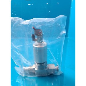 Swagelok 6LV-DFMR8FR8-P-C มือสองสภาพเดิม อะไหล่อุปกรณ์เซมิคอนดักเตอร์รุ่นเก่า - Product Image 1