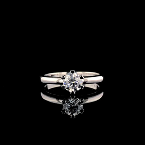 Anillo de Compromiso con Diamante Sintético Cultivado en Laboratorio, Corte 1CT, Color E, Claridad VVS2, Oro Blanco de 14K con Baño de Rodio, Certificado IGI, Moderno, para Mujer - Product Image 1
