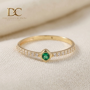 IGI Certified Latest Designer Women Jewelry 14KT Solid Yellow Gold <b>Ring</b> With Lab Grown <b>Diamond</b> and Colombian Emerald Jewelry - Product Image 3