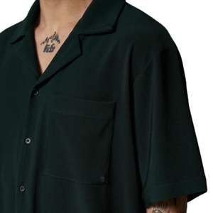 Camisa de hombre con botones, manga corta, informal, de verano, corte holgado, ligera, transpirable, suministro al por mayor OEM - Product Image 6