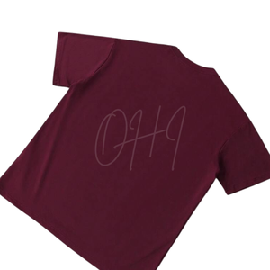 Camiseta Extra Grande Color Borgoña Personalizada Premium, Estilo Urbano Moderno y Minimalista, Suave, Transpirable, Ecológica, de Secado Rápido, Unisex - Product Image 2