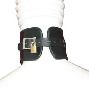 Juego de esposas de cuero de vaca para muñeca y tobillo con conector cruzado - Product Image 2