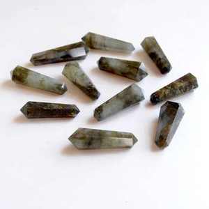 Vente en gros : Meilleure qualité, tour de cristal d'howlite naturelle polie, baguette de quartz, pierre de guérison Reiki, obélisque, pointes de cristal - Product Image 4