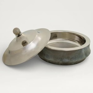 Elegante olla térmica de resina y acero inoxidable con tapa plateada satinada - Product Image 2