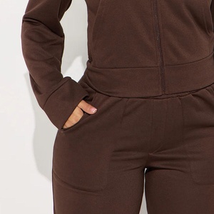 Conjunto Deportivo de 2 Piezas para Mujer, Estilo Moderno, Secado Rápido, Alta Calidad, Personalizable, con Cierre Completo y Cuello Alto - Product Image 5