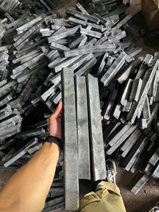 Briquetas de Carbón Negro Tipo C para Barbacoa, Combustible de Madera Dura, Sin Humo, Hechas a Máquina en Vietnam, Mejor Calidad, 7000-8000 Kcal/kg, Nuevas - Product Image 2
