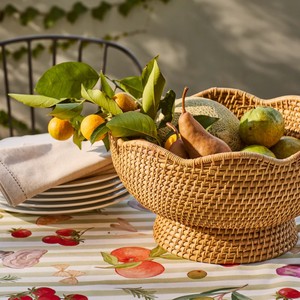 Grand saladier décoratif en rotin festonné, panier à fruits sur pied pour cuisine et salle à manger, fabriqué au Vietnam - Product Image 2