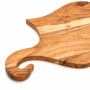 Planche à découper en bois avec poignée |   Planche de service artisanale |   Planche à découper pour fromages, charcuteries et pizzas - Product Image 2