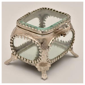 Boîtes à bijoux modernes en verre biseauté en laiton, finition laiton antique artisanale |   Boîte de rangement décorative de luxe pour bibelots, couleurs et tailles personnalisées - Product Image 3