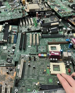Large Stock Laptop <b>Motherboard</b> - Product Image 2