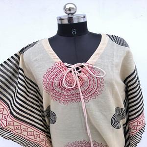 Caftán Largo Holgado de Algodón para Verano, Estilo Boho con Cuello en V, Maxi Caftán Holgado con Estampado Geométrico y Manga Corta - Product Image 5