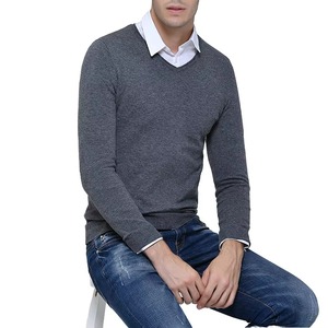 Pull tricoté ample respirant pour homme, col en V, grande taille S-3XL, couleur unie, avec logo frontal, style coréen, idéal pour l'hiver - Product Image 4