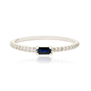 Anillo Apilable de Oro Blanco Sólido K14 con Zafiro Azul y Diamantes, Diseño Minimalista de la Mejor Calidad, Regalo de Graduación, Precio al por Mayor - Product Image 1