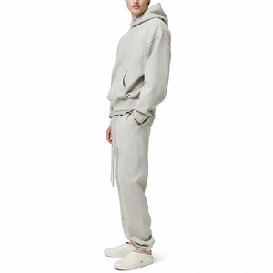 Hoodie court en coton biologique 450 GSM, molleton épais, coupe oversize à épaules tombantes, vêtements pour hommes en marque privée - Product Image 4