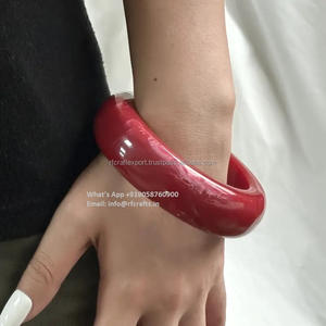 Juego de pulseras y brazaletes finos de resina hechos a mano de 4 regalos de boda y fiesta cristiana multicolor con piedra moissanita - Product Image 3