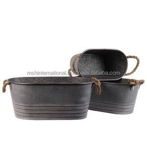 Maceta de metal Suministros para el hogar y el jardín Maceta con acabado rústico Maceta decorativa única disponible en formas personalizadas - Product Image 6