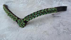 Techify - Bocados para Caballo en Forma de V de Cristal Verde con Detalles en Oro y Diseño de Hojas, Accesorios de Cuero Cómodos para Caballo - Product Image 5