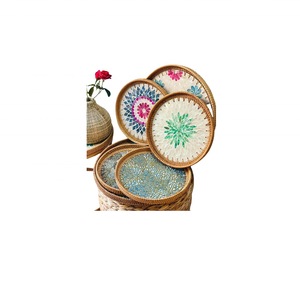 Bandeja Redonda de Bambú Hecha a Mano |   Plato de mimbre natural para servir frutas y aperitivos, ideal para el desayuno en casa y en restaurantes - Product Image 4