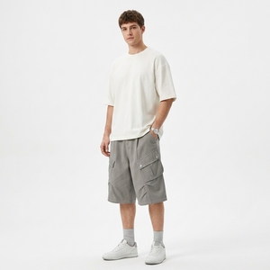 Pantalones Cortos Vaqueros Unisex Estilo Hip Hop, Venta al por Mayor Directo de Fábrica, Jorts Holgados con Efecto Lavado, Cintura Media, Dobladillo sin Rematar, Estilo Urbano Casual con Bolsillos Utilitarios - Product Image 2