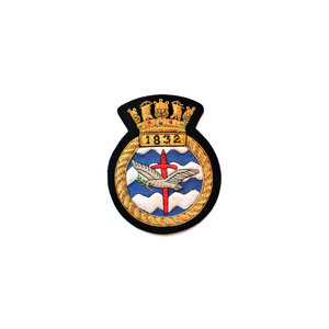 Badges de blazer en métal brodés à la main de haute qualité avec épingle de sûreté pour vêtements et chapeaux - Product Image 6