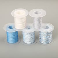 Fil tressé en UHMWPE pour sutures chirurgicales non résorbables en blanc avec rayures bleues, diamètre 0,2-1,2 mm, 500 m/rouleau