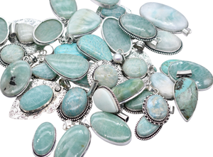 Lote Mixto de Colgantes Vintage Prem Bhaya, Chapados en Plata Antigua, con Gema de Amazonita Cristiana, Engaste de Bisel, Formas Variadas, Aniversario - Product Image 4