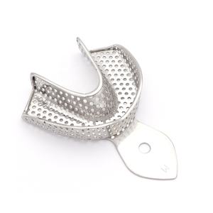 Proveedor de Materiales Dentales, Instrumento Dental Autoclavable, Bandejas de Impresión de Acero Inoxidable para Dientes, Mandíbula Inferior, Mediana - Product Image 1