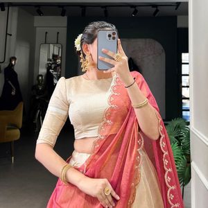 Lehenga Choli Semisentado Premium con Tejido Jacquard Zari y Dupatta Bordada, Fabricante: Royal Exports - Product Image 6